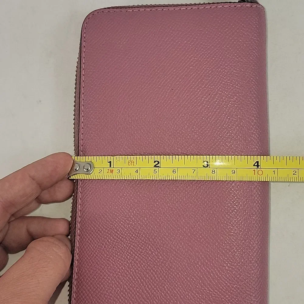 Coach Outlet Pink‎ Pebbled Leather Women's Wristlet